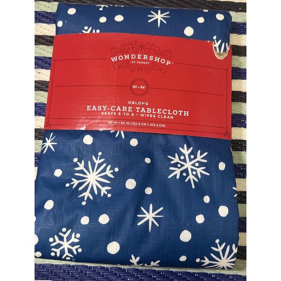 Wondershop Snowflake Christmas Easy Care Tablecloth - Blue and White New - Picture 1 of 3